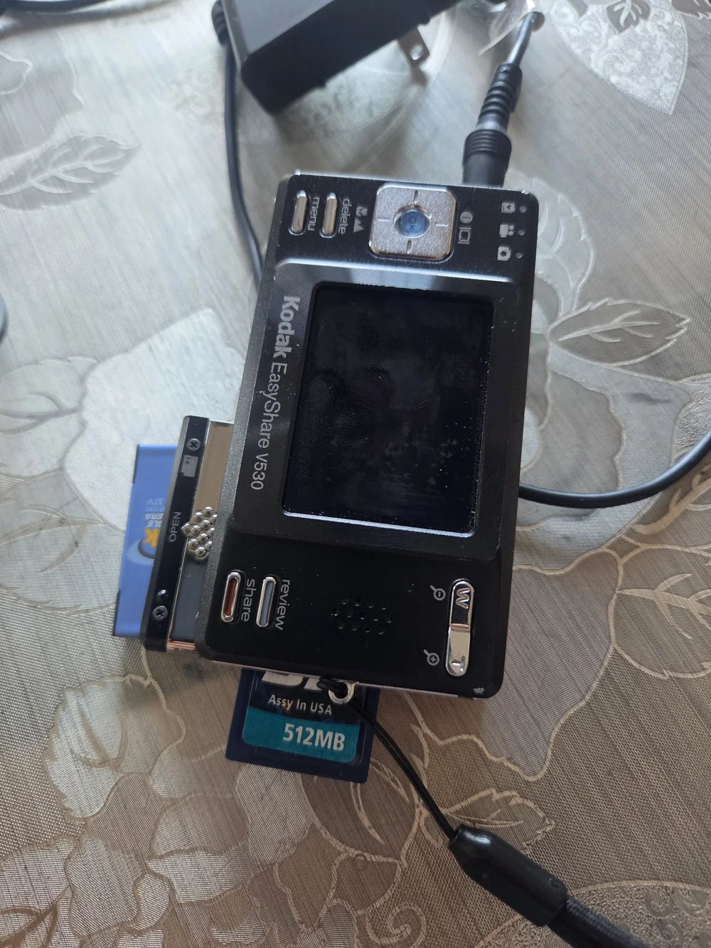 Kodak EasyShare Compact Digital Camera - Black